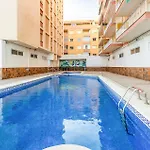 Apartment 3 Bedroom Lovely In