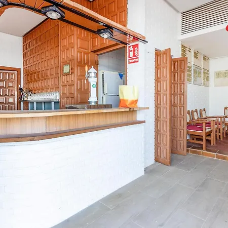 Апартаменты 3 Bedroom In Торевьиа